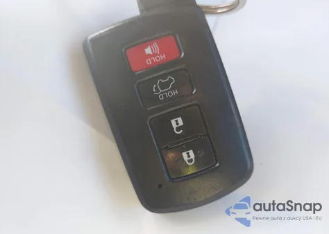 2017 Toyota Highlander Xle from USA, damaged, VIN 5TDKZRFH6HS517506